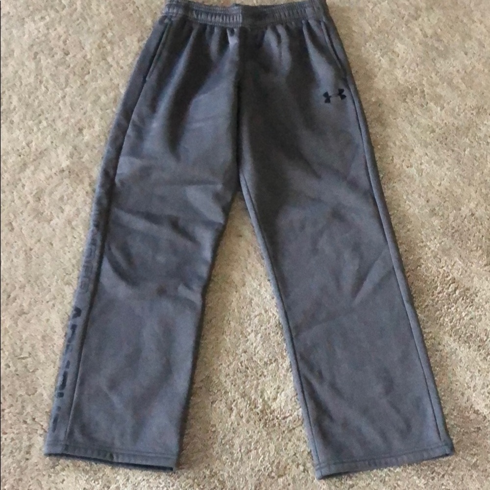 Boy youth M Under Armour sweatpants dri fit